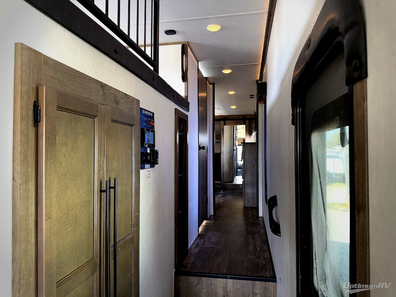 2022 Forest River Sabre 38DBQ Photo 12