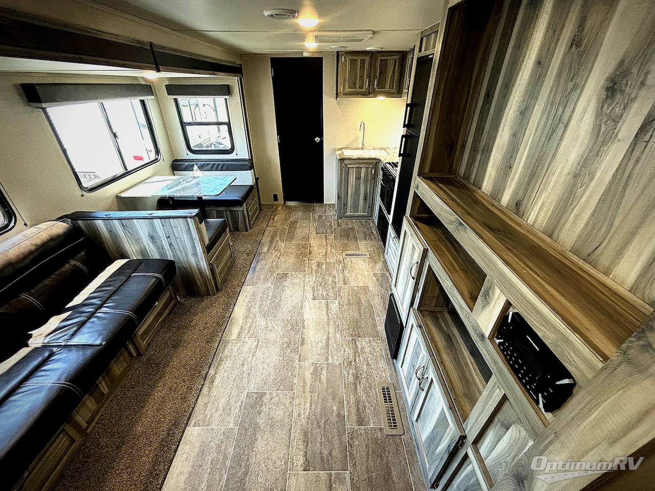 2022 Chinook Dream D290DBS Photo 4