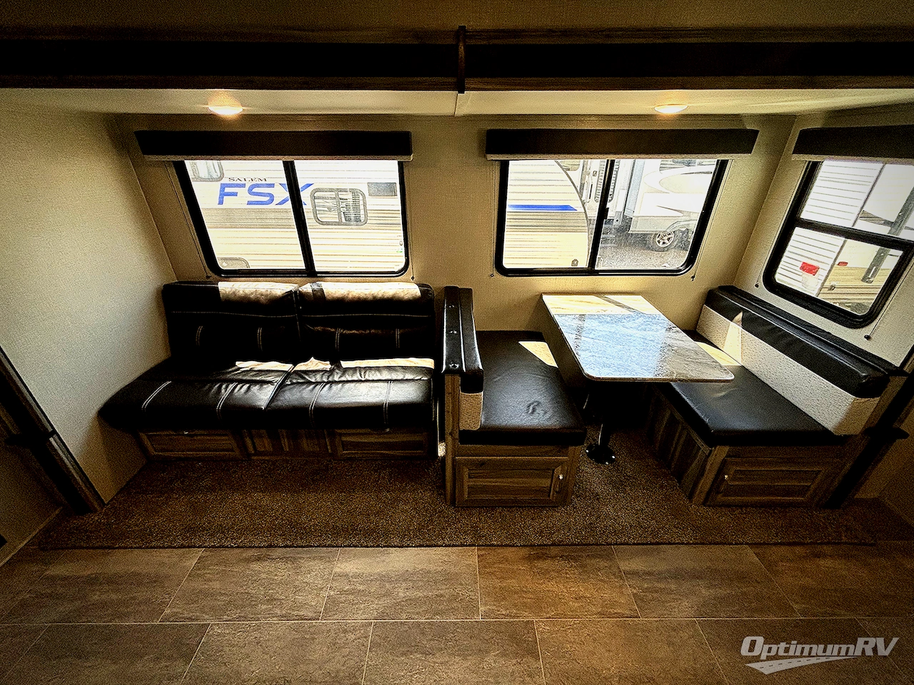 2022 Chinook Dream D290DBS Photo 7