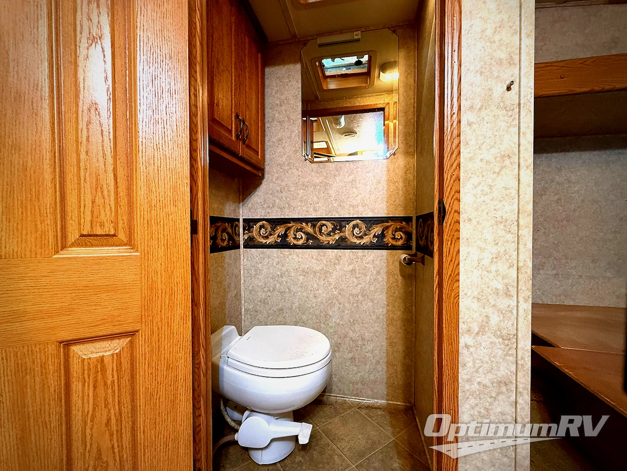 2007 Keystone Montana 3500 RL Photo 7