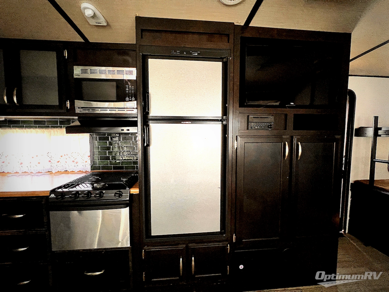 2018 Grand Design Imagine 2800BH Photo 12