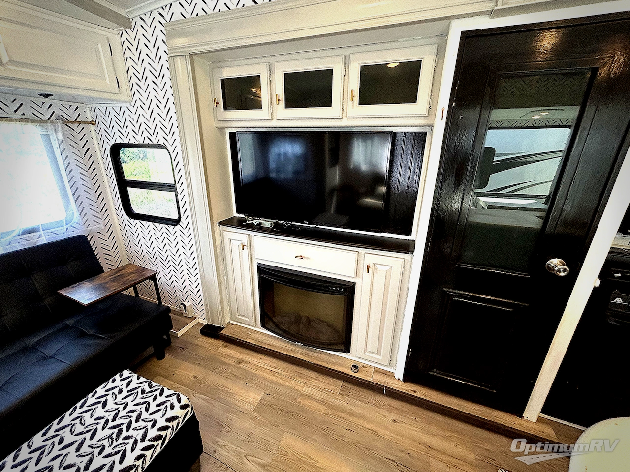 2017 Grand Design Reflection 337RLS Photo 17