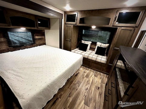 2021 Venture SportTrek Touring Edition STT343VIK RV Photo 2