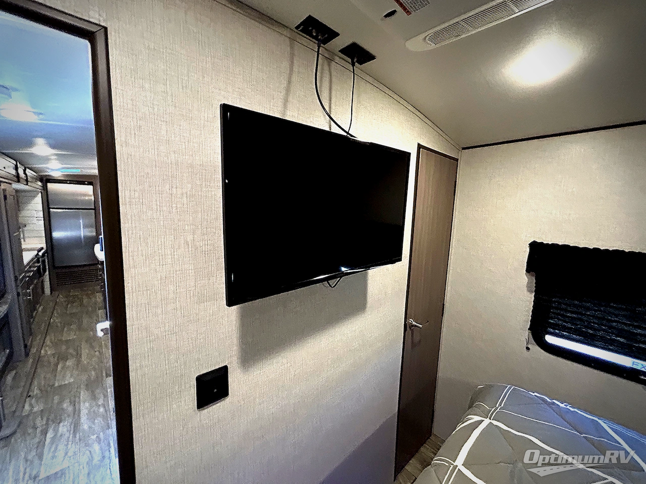 2022 CrossRoads Sunset Trail SS285CK Photo 9