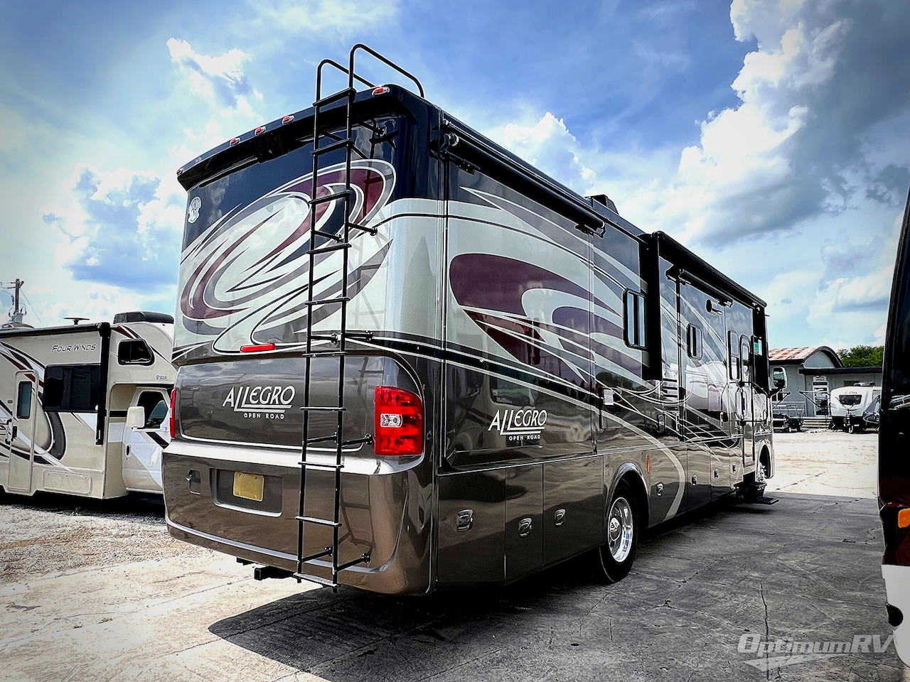 2015 Tiffin Allegro 34 TGA Photo 2