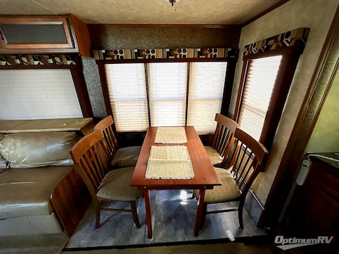 2015 Gulf Stream Conquest 40DEN RV Photo 4