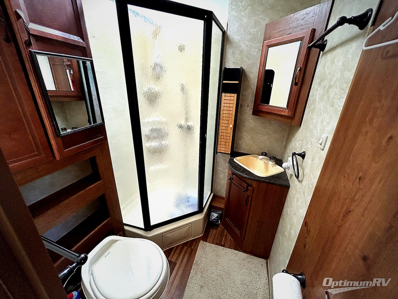 2015 Gulf Stream Conquest 40DEN Photo 12