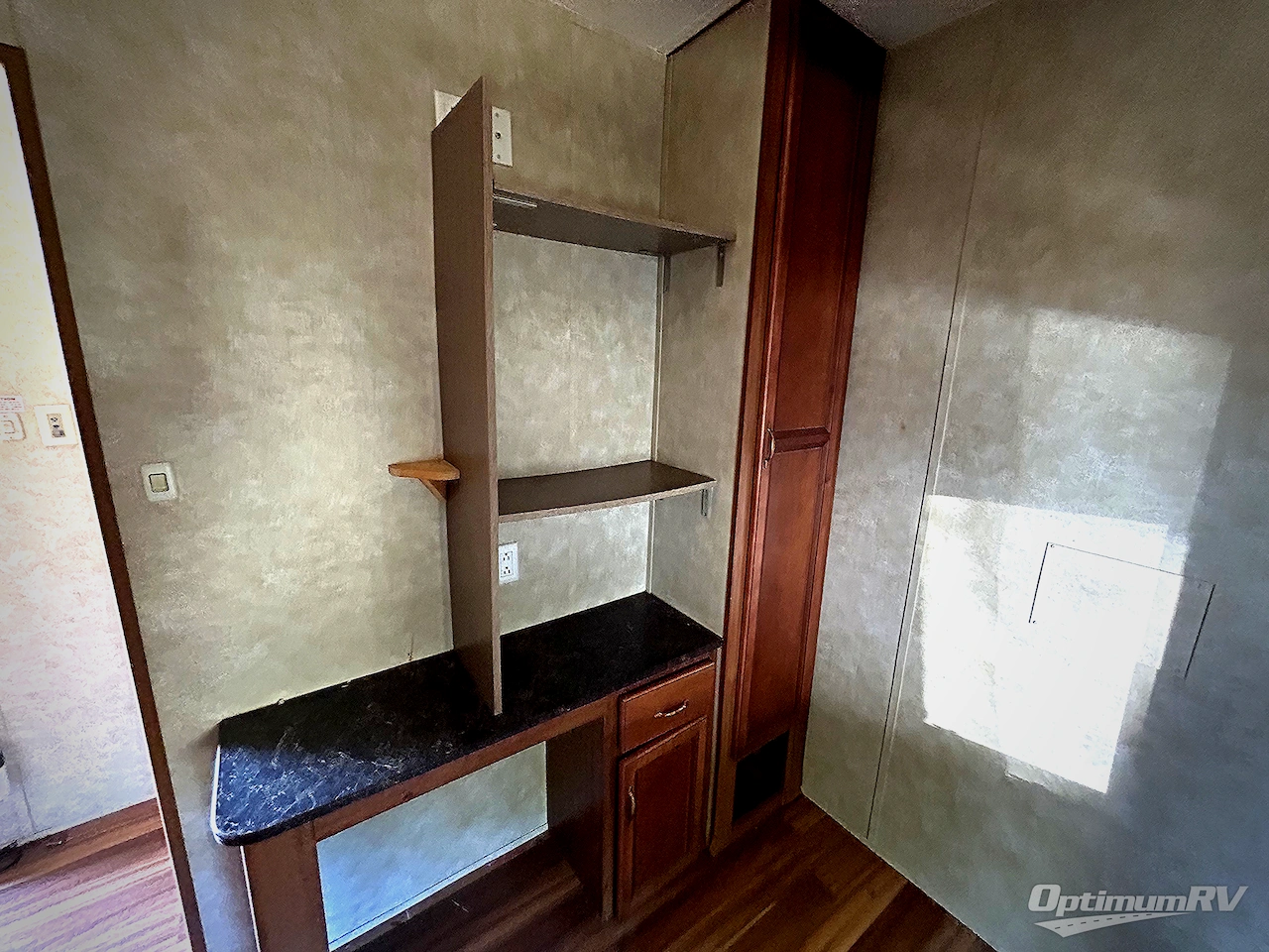 2015 Gulf Stream Conquest 40DEN Photo 11