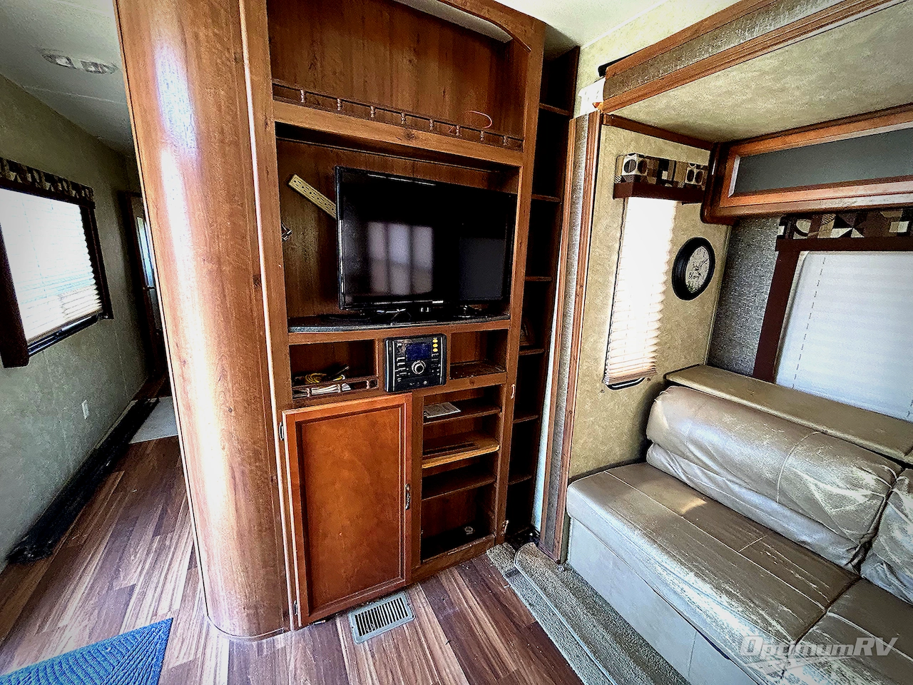 2015 Gulf Stream Conquest 40DEN Photo 9