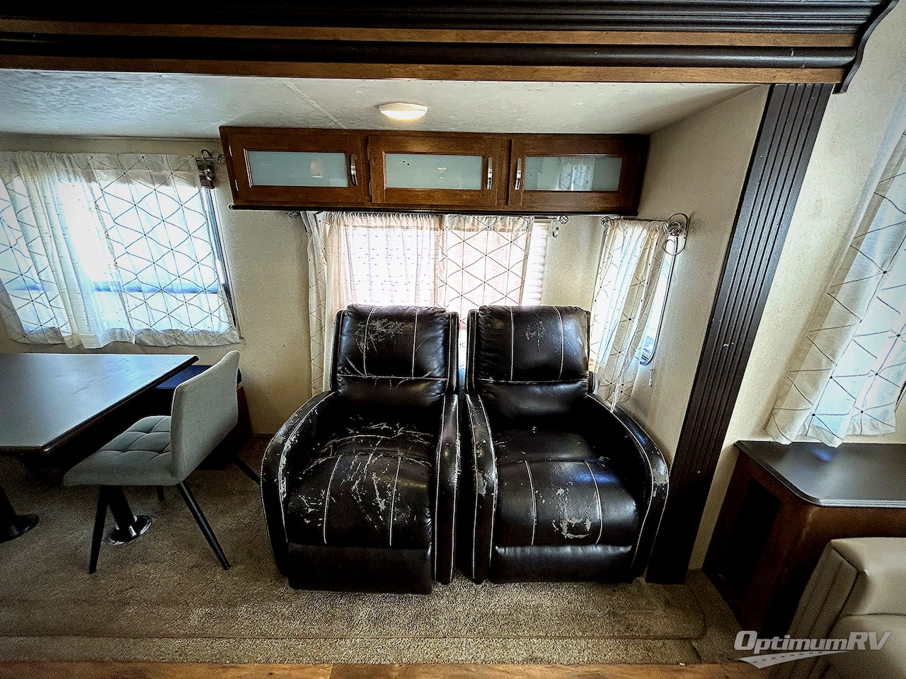 2017 Forest River Wildwood 27REI Photo 13