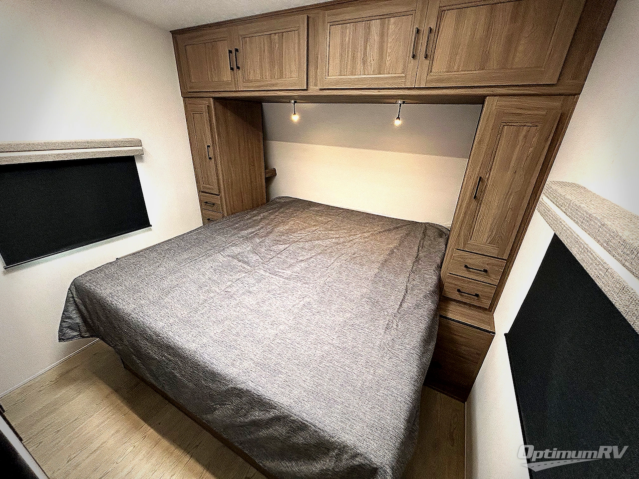 2025 Forest River Work and Play 27KB Photo 7