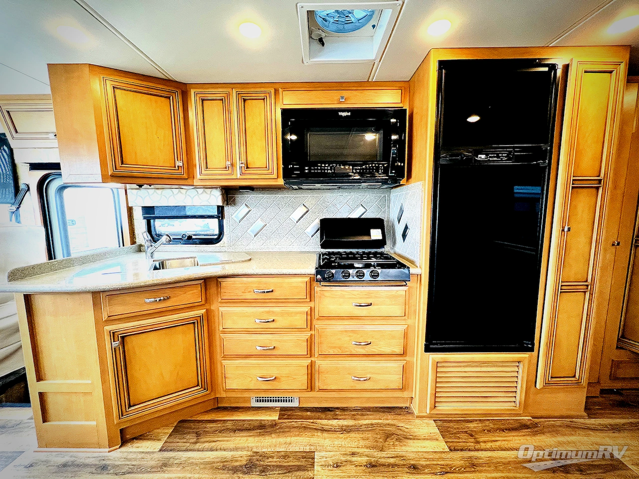 2017 Newmar Bay Star 3306 Photo 5