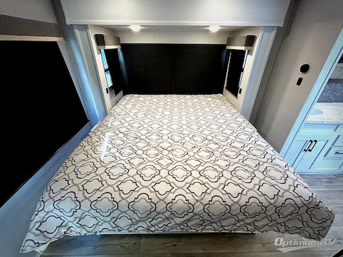 2024 Dutchmen Astoria 2913FK RV Photo 4