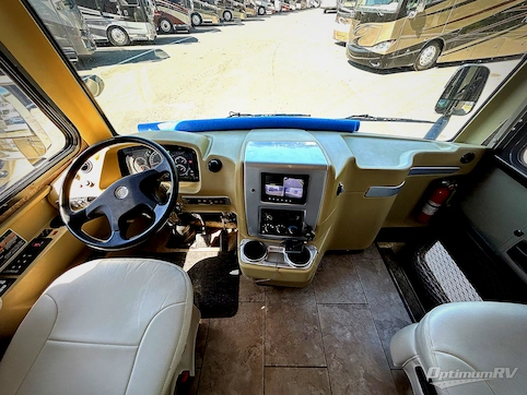 2015 Tiffin Allegro Breeze 32 BR RV Photo 2