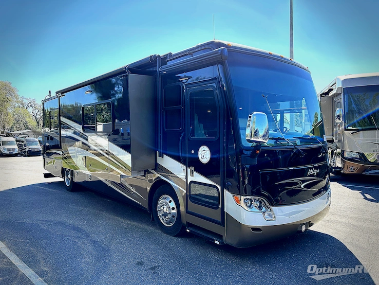 2015 Tiffin Allegro Breeze 32 BR RV Photo 1