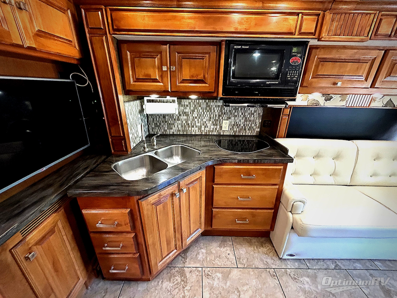 2015 Tiffin Allegro Breeze 32 BR Photo 10