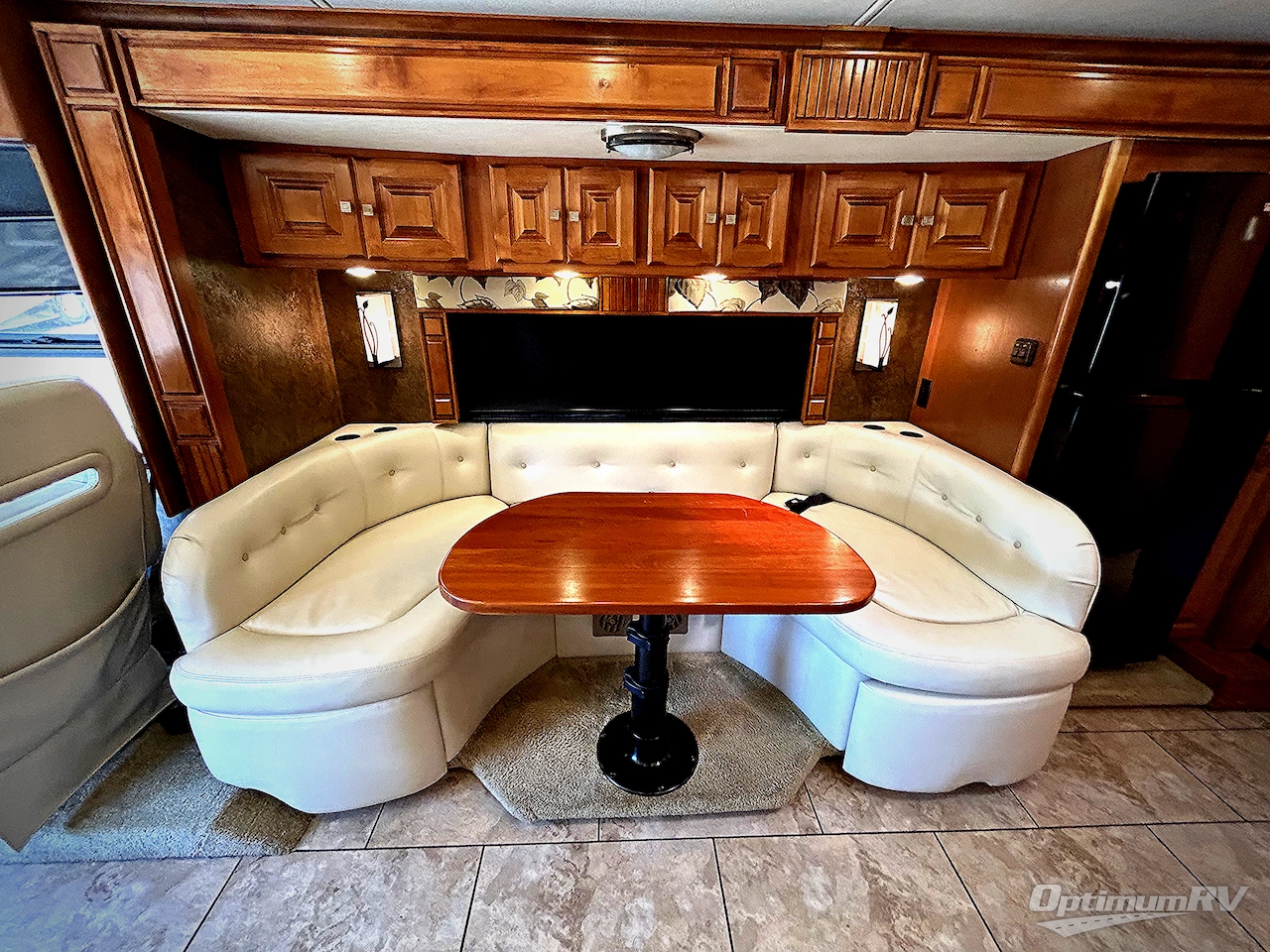 2015 Tiffin Allegro Breeze 32 BR Photo 11