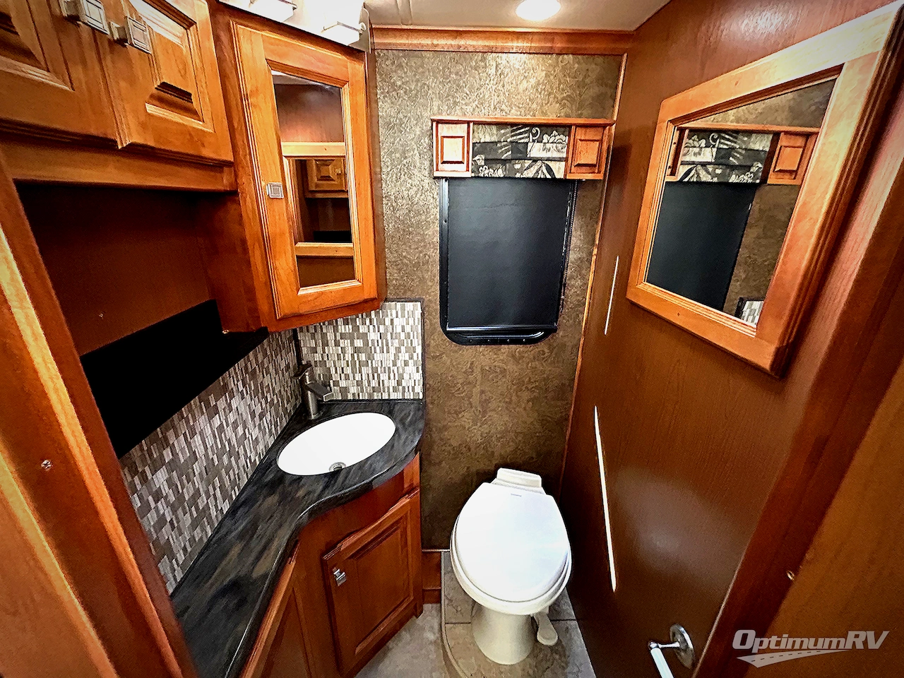 2015 Tiffin Allegro Breeze 32 BR Photo 17