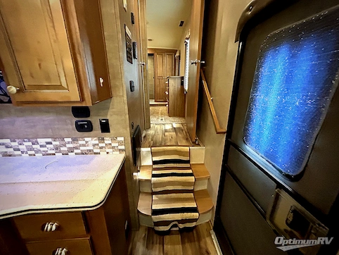 2017 Forest River Flagstaff Classic Super Lite 8528IKWS RV Photo 2