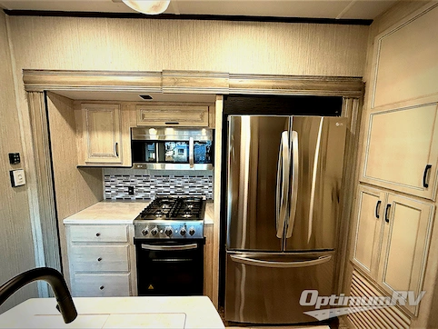 2022 Forest River Sandpiper Luxury 391FLRB RV Photo 3