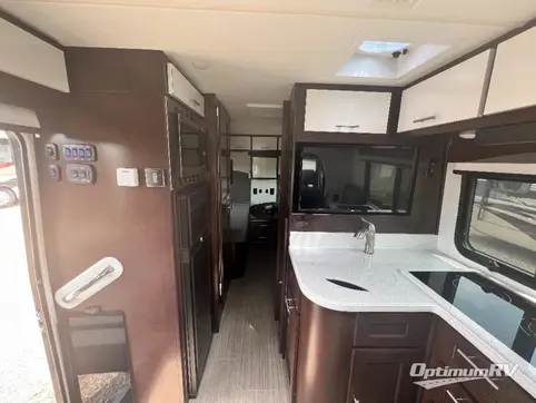 2022 Regency Ultra Brougham UB25TB RV Photo 2