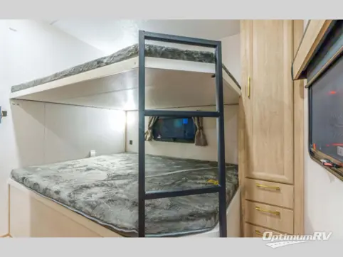 2025 KZ Ridgeway 35BH RV Photo 2