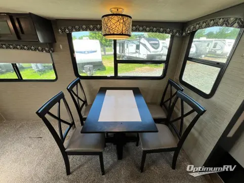 2020 Dutchmen Kodiak Ultimate 3211RLSL RV Photo 2
