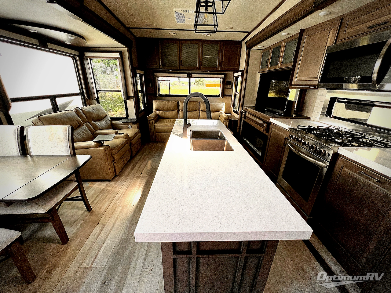 2021 Grand Design Solitude 310GK Photo 4