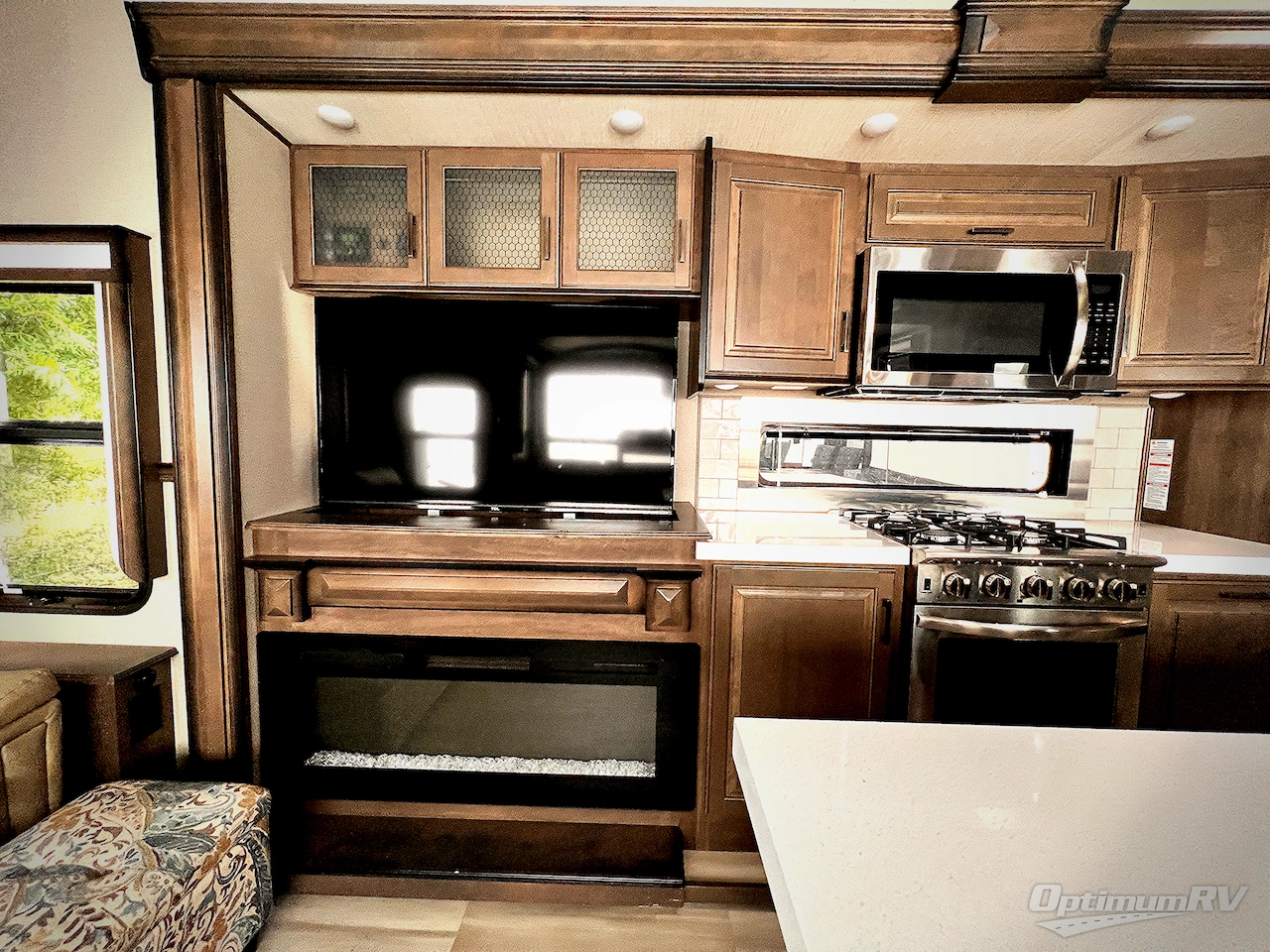 2021 Grand Design Solitude 310GK Photo 7