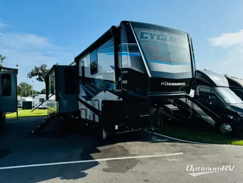 New 2024 Heartland Cyclone 4014C Featured Photo