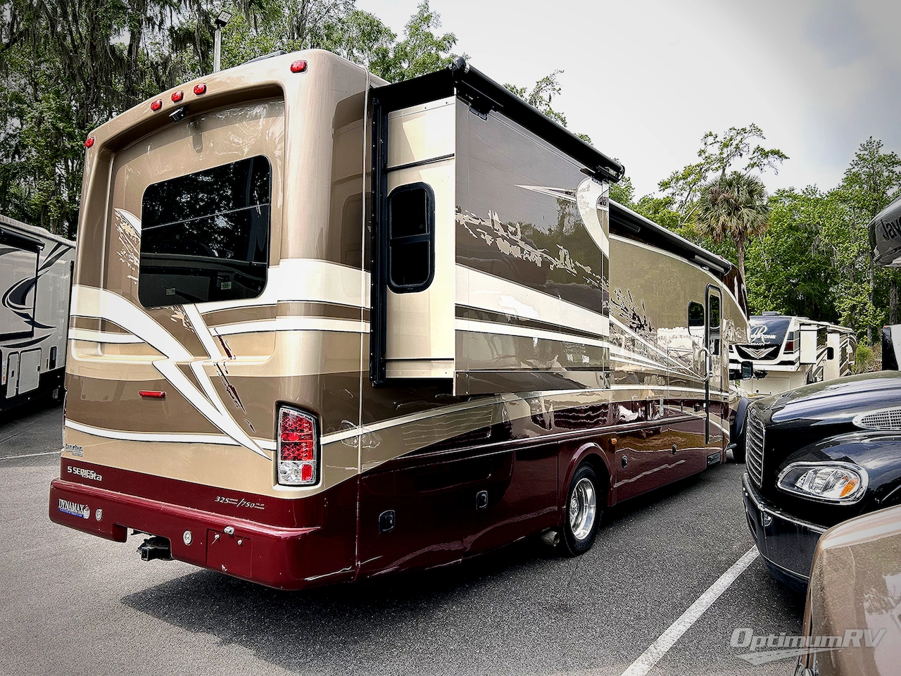 2018 Dynamax Isata 5 36DS Photo 2