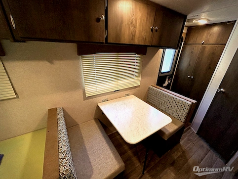 2020 Coachmen Clipper Cadet 16CFB RV Photo 4