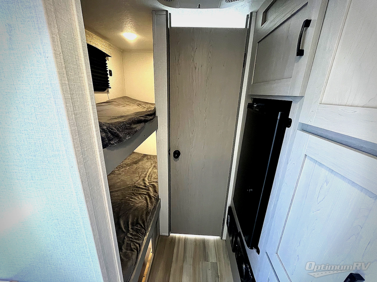2023 Forest River Viking Saga 15SBH Photo 6