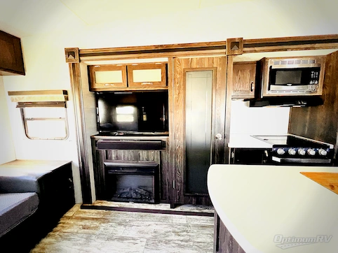 2020 Starcraft Telluride 292RLS RV Photo 2