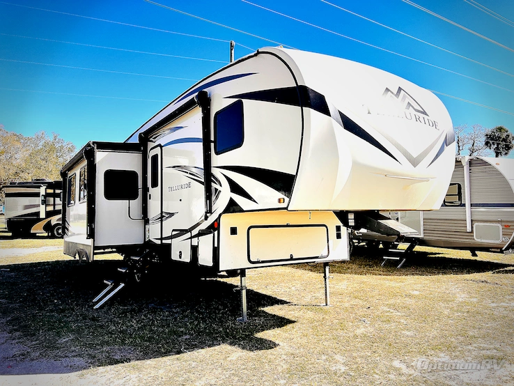 2020 Starcraft Telluride 292RLS RV Photo 1