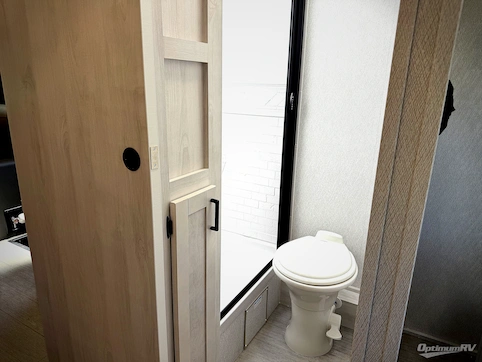 2025 East To West Entrada 2700NS RV Photo 3