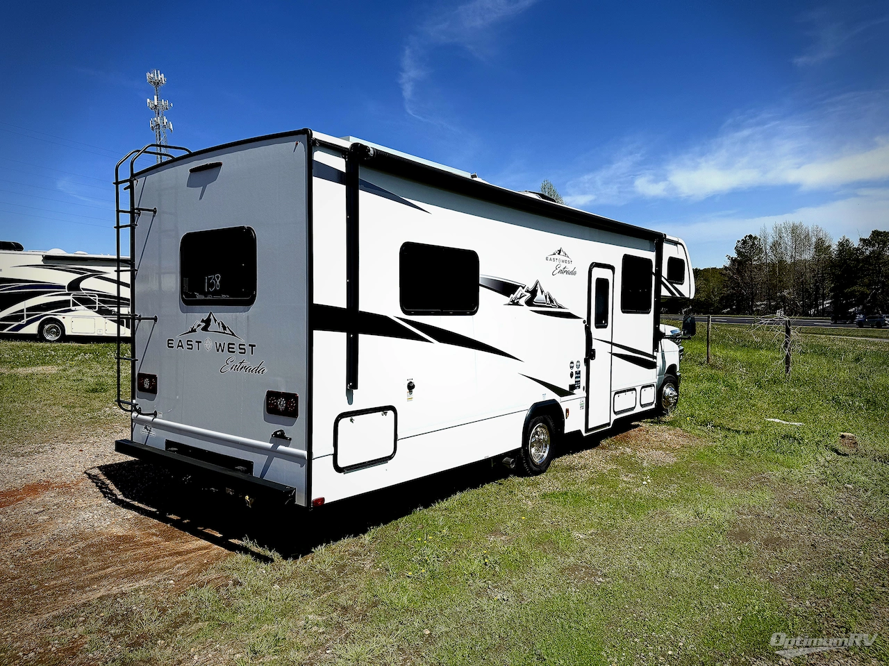 2025 East To West Entrada 2700NS Photo 3