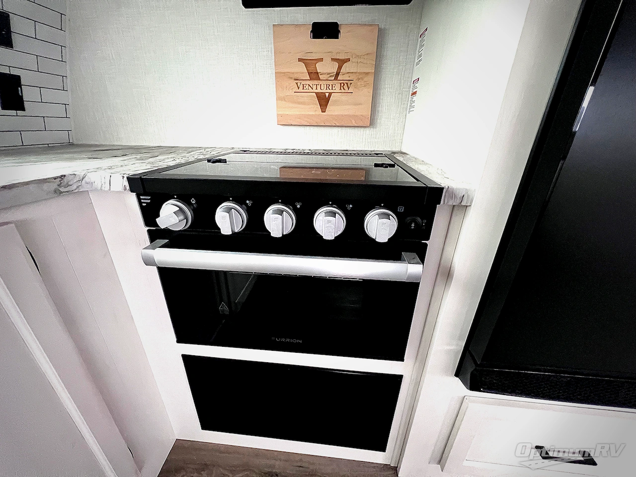 2025 Venture SportTrek ST302VFK Photo 9