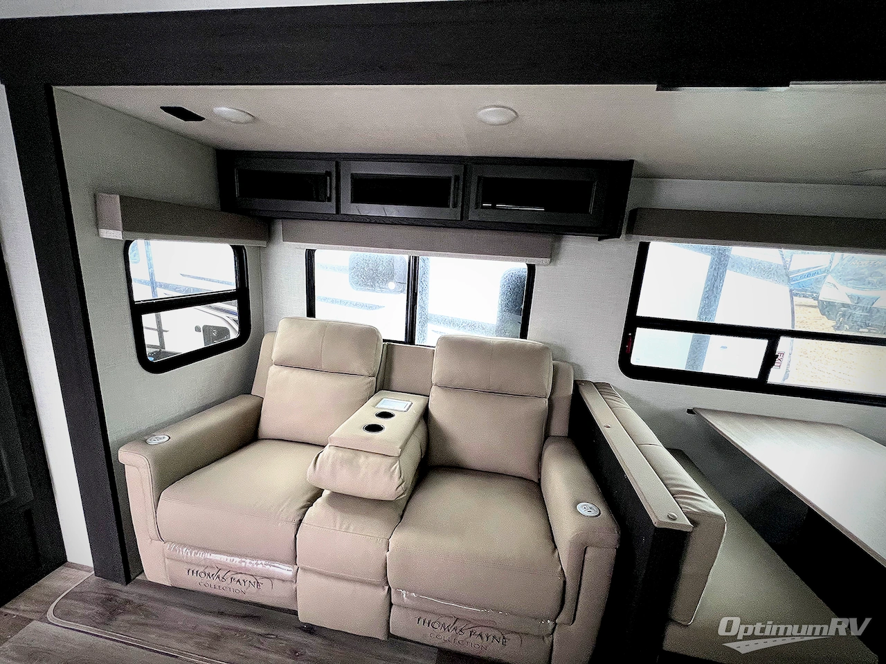 2025 Venture SportTrek ST302VFK Photo 12