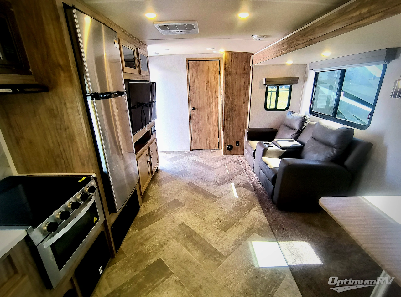 2022 Palomino SolAire Ultra Lite 258RBSS Photo 8