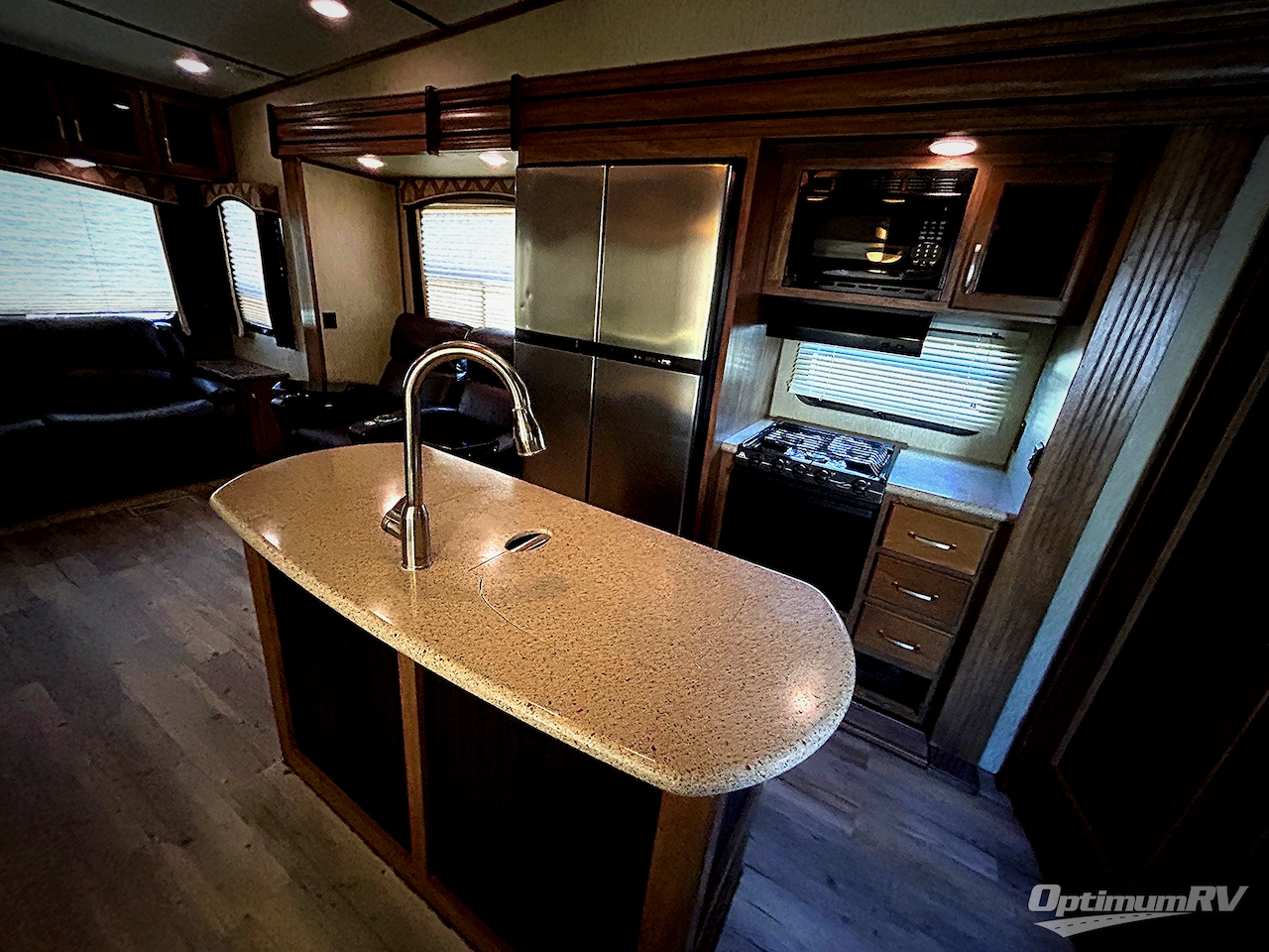 2016 Keystone Laredo 325RL Photo 15
