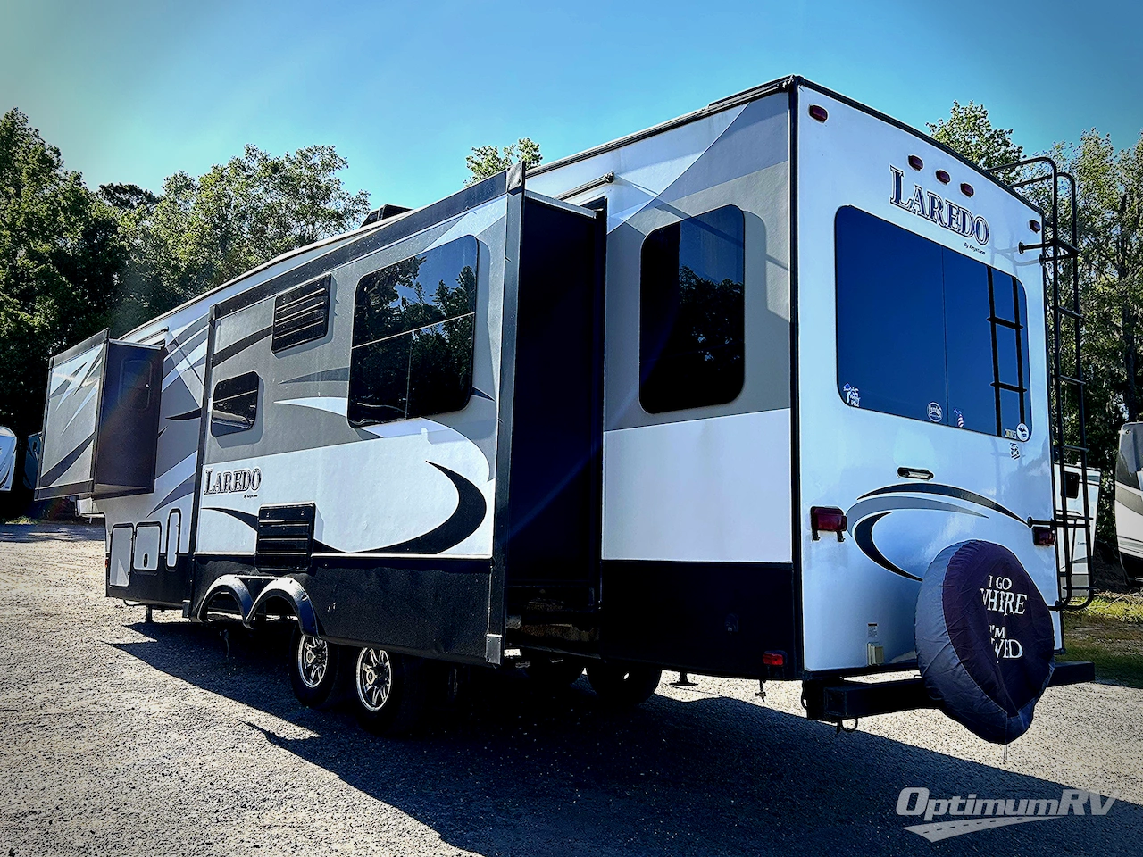 2016 Keystone Laredo 325RL Photo 3