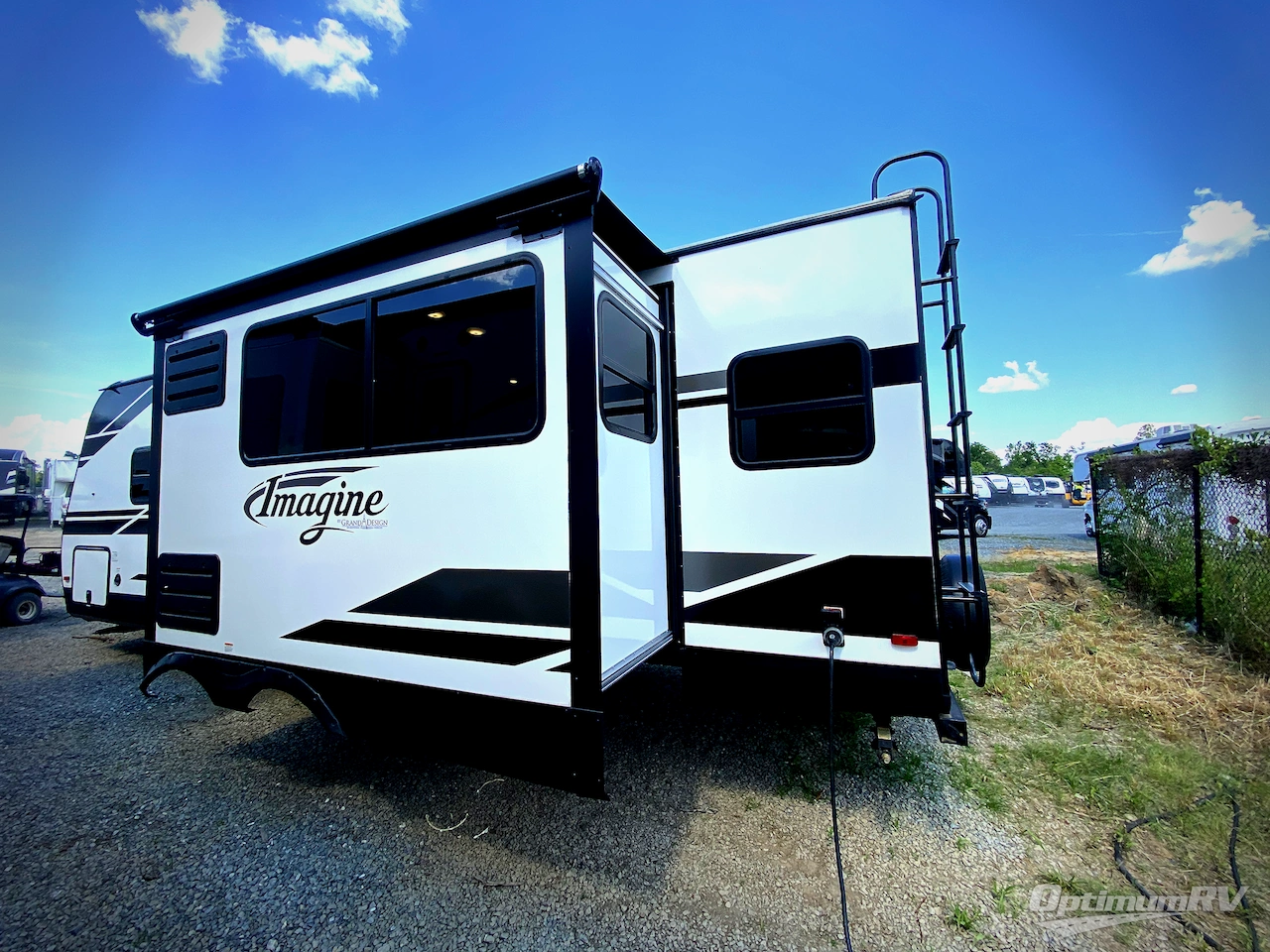 2021 Grand Design Imagine 2500RL Photo 3
