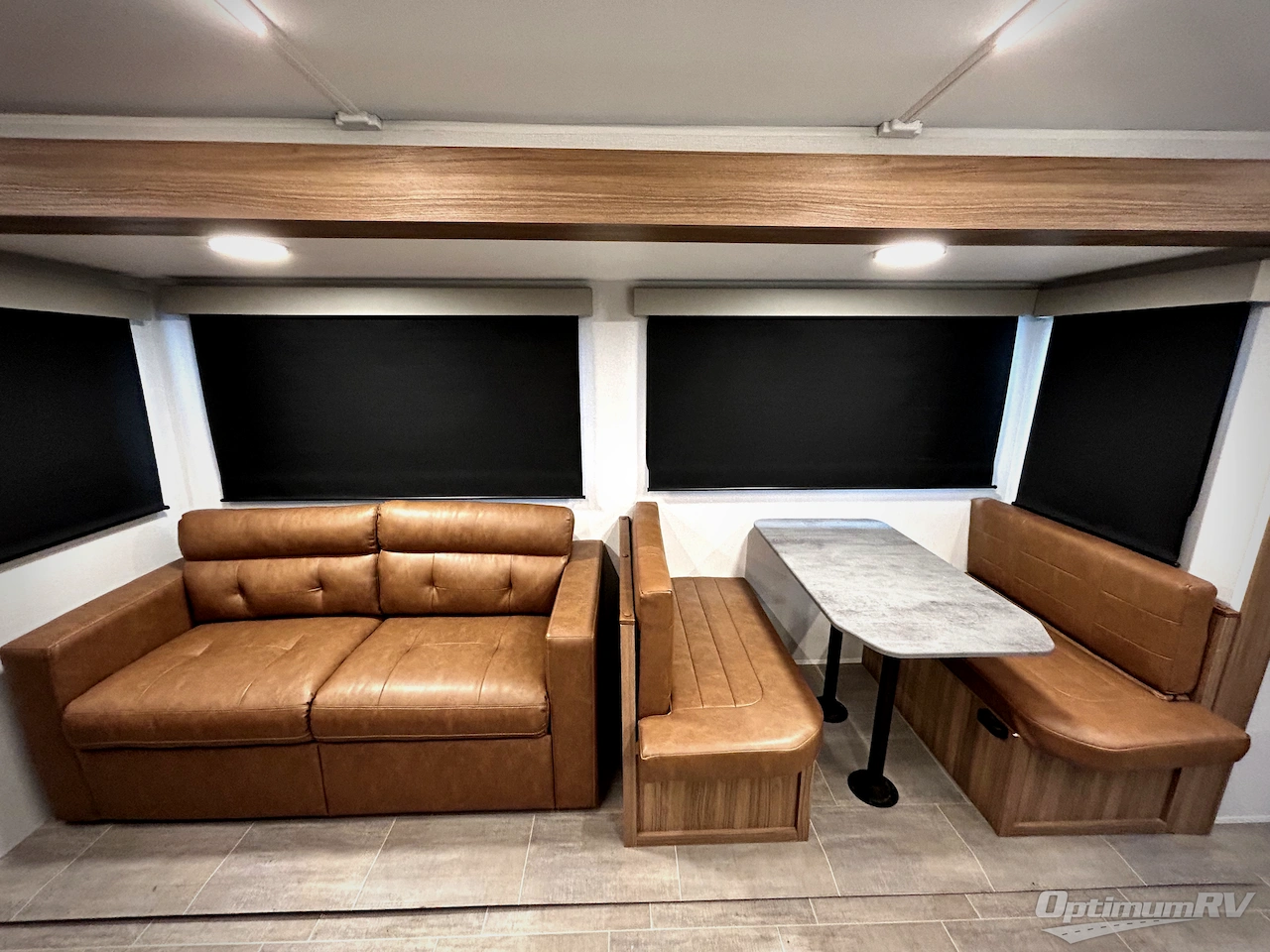 2025 Heartland Corterra 33.3BH Photo 9