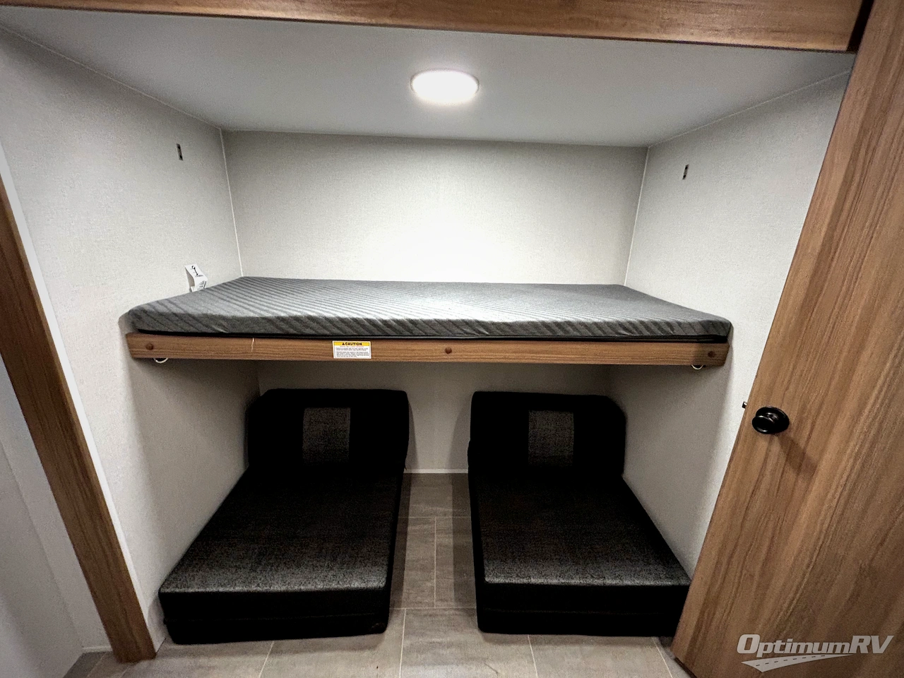 2025 Heartland Corterra 33.3BH Photo 14