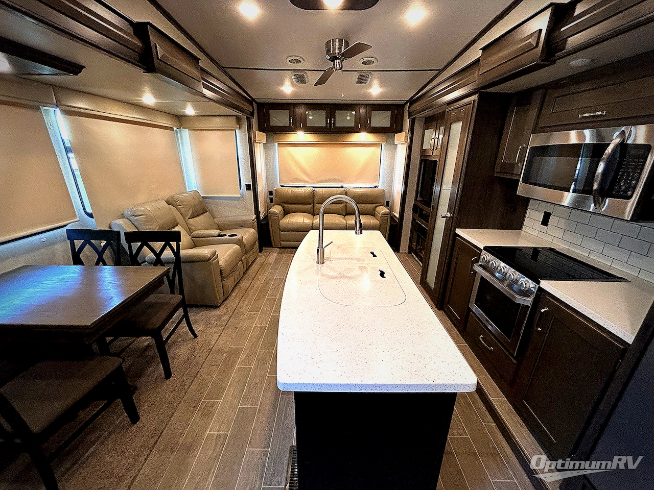 2019 Keystone Montana High Country 331RL Photo 4