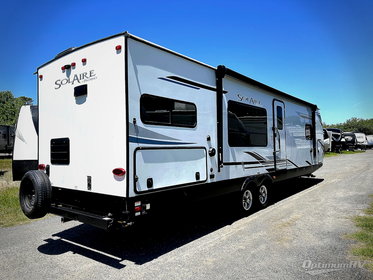 2022 Palomino SolAire Ultra Lite 304RKDS Photo 2