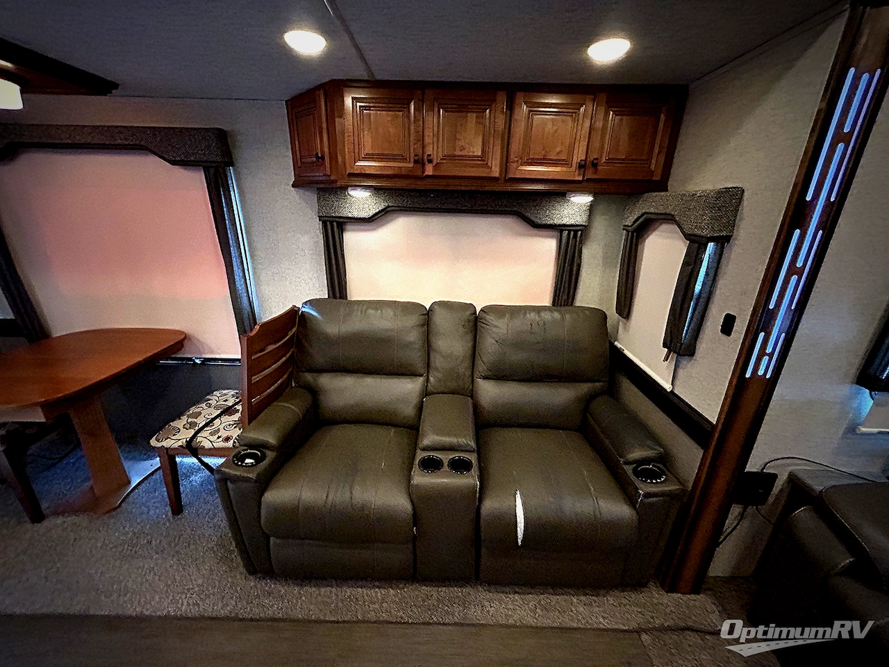 2017 Heartland Big Country 3560SS Photo 16
