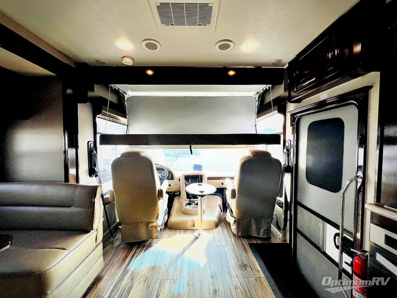 2018 Forest River Georgetown XL 377TS Photo 6