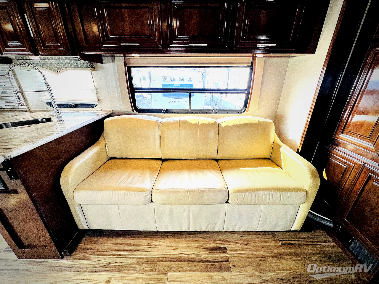2018 Forest River Georgetown XL 377TS Photo 15